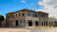 Westernport Hotel