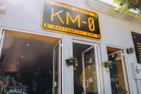 Km Zero Resto Bar