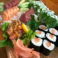 Thai-Thai Sushi