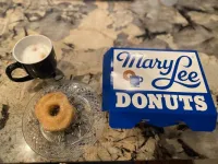 Mary Lee's Donuts