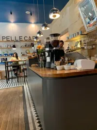 La Pelle Cafe