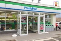 FamilyMart