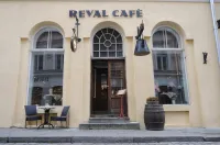 Reval Cafe