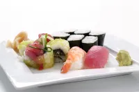 Sakura Sushi