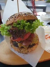 Manhattan Burger