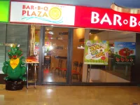 Bar-B-Q Plaza