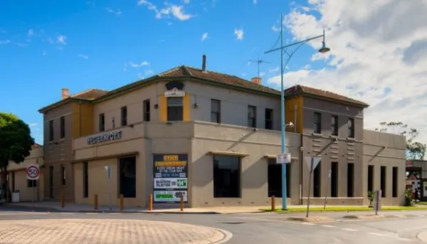 Westernport Hotel