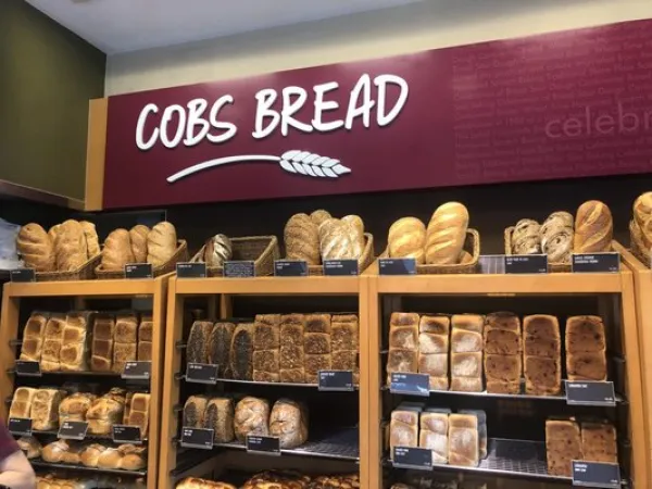 COBS Bread