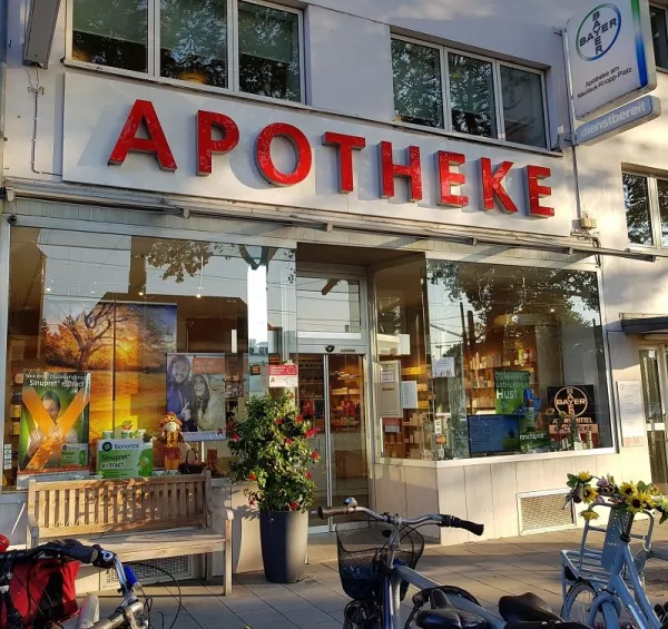 Apotheke am Nikolaus-Knopp-Platz