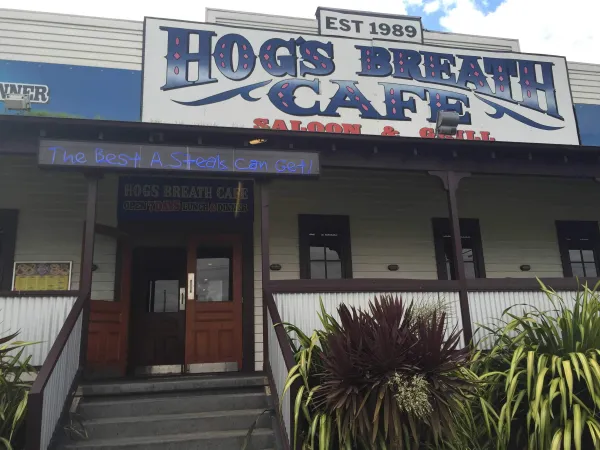 Hog's Breath Cafe