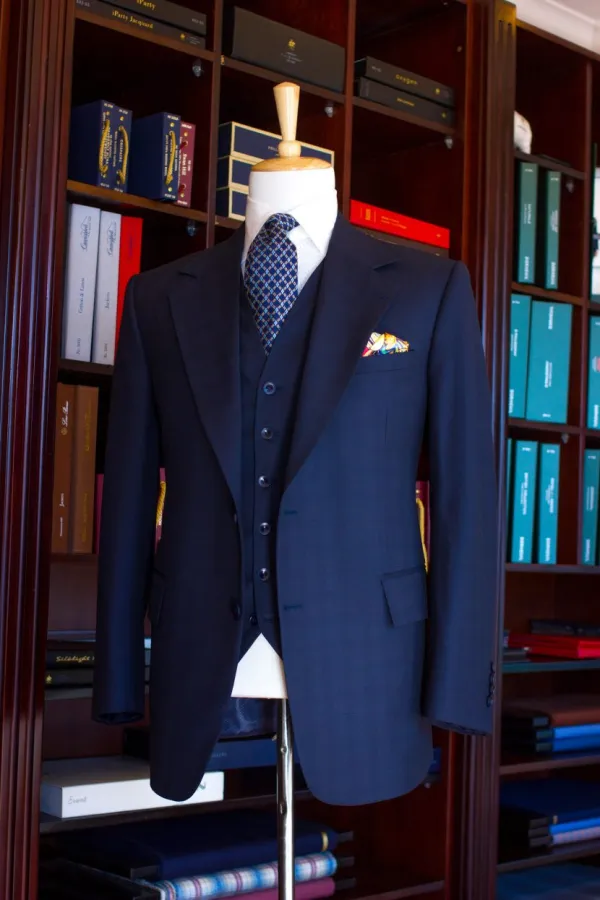 O.S. Man Tailor-Made Suits