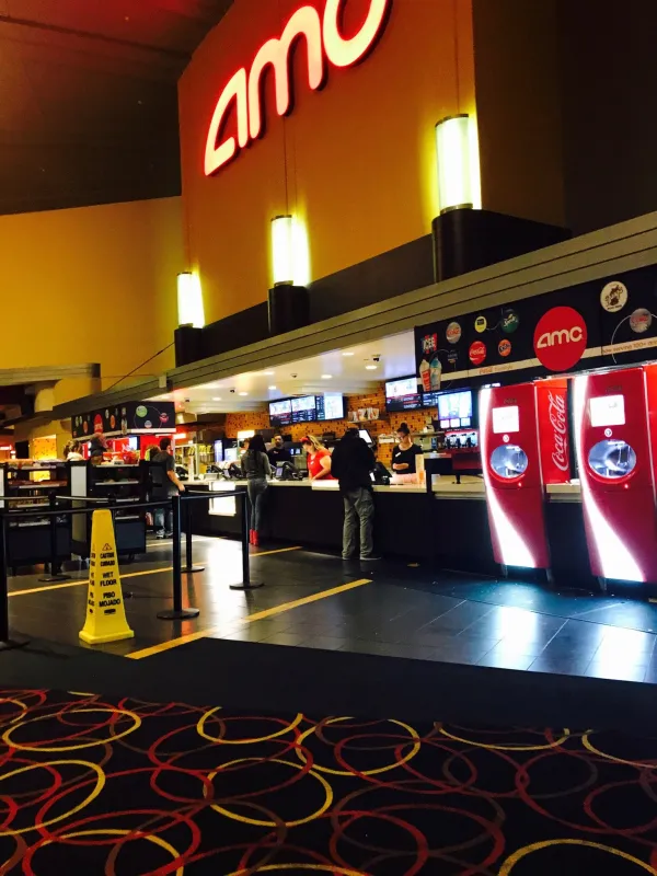 AMC Indianapolis 17