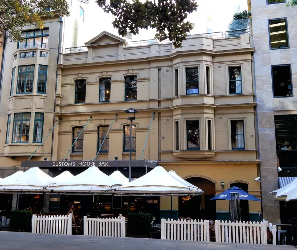 Customs House Bar