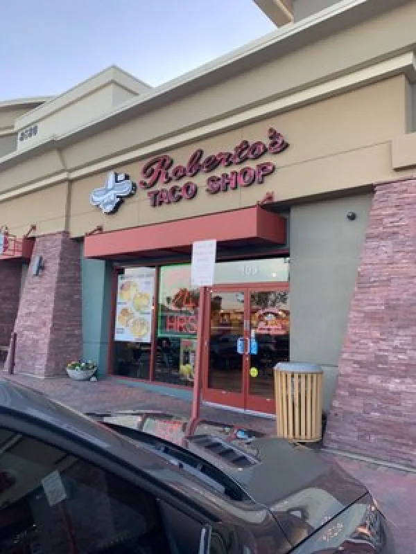 Robertos Taco Shop