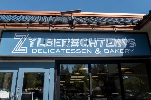 Zylberschtein's Delicatessen and Bakery