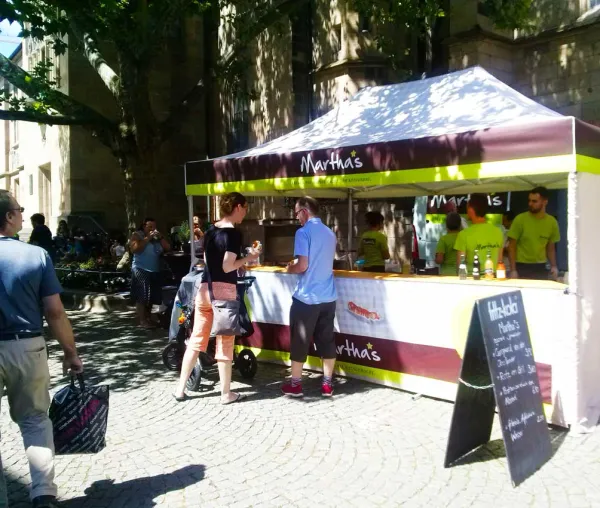 Wochenmarkt am Bismarckplatz