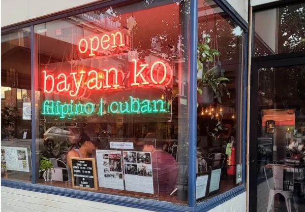 Bayan Ko Diner