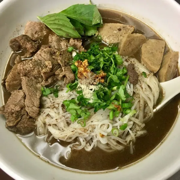KhunNai Thai Cuisine