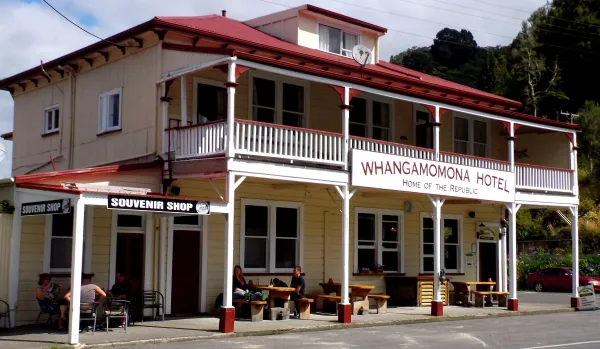 Whangamomona Tavern